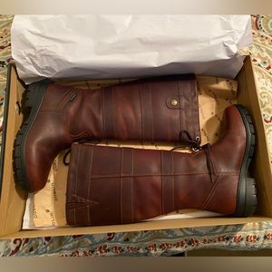 Luxe Dublin River Grain Boots